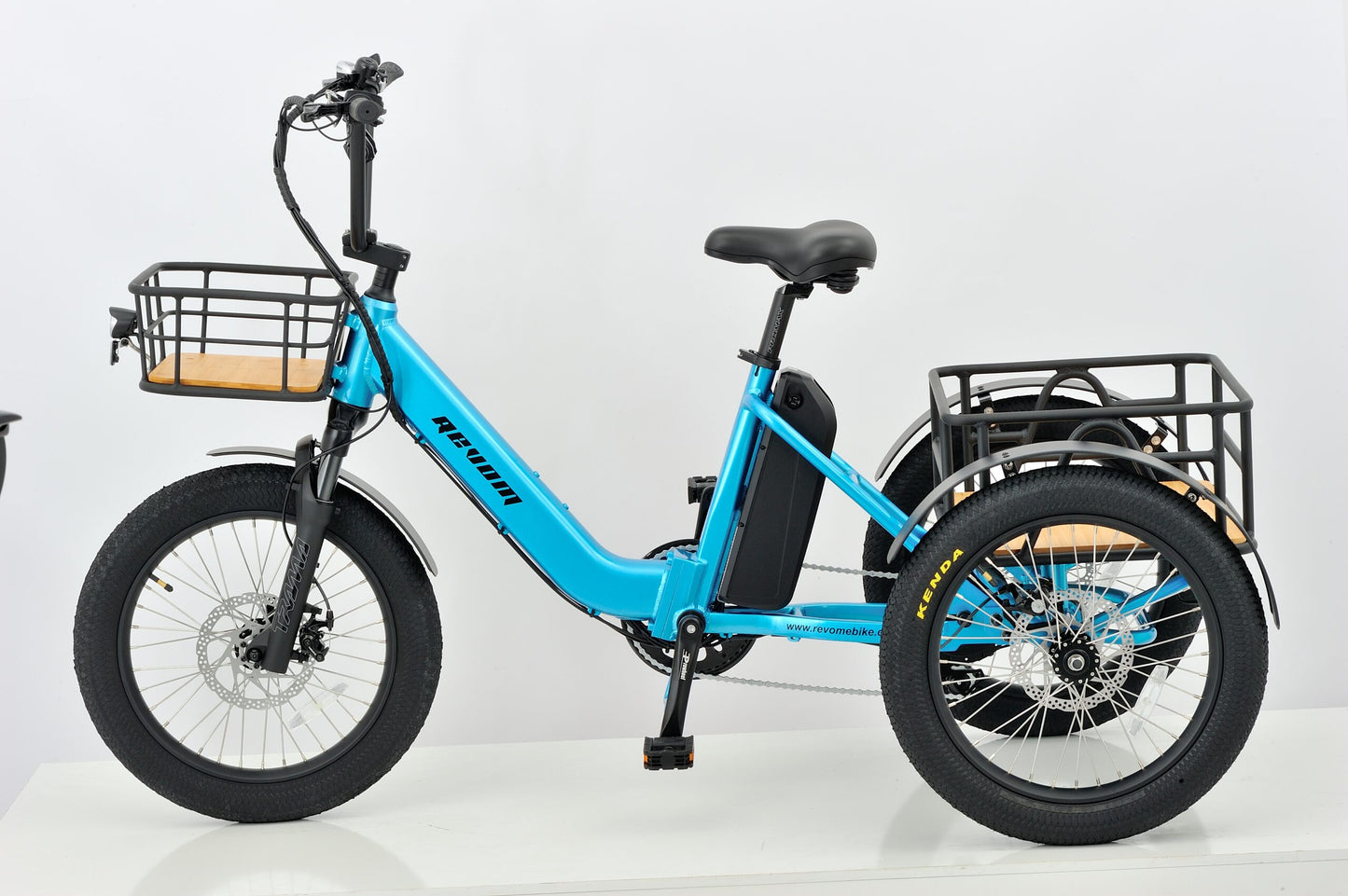 Revom T1 Fat Tyre Electric City and Mountain Trike Electric Bike